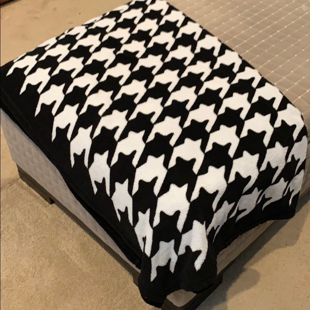 Throw Blanket